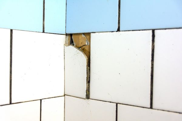 Wall Tiles Replacement in Albuquerque