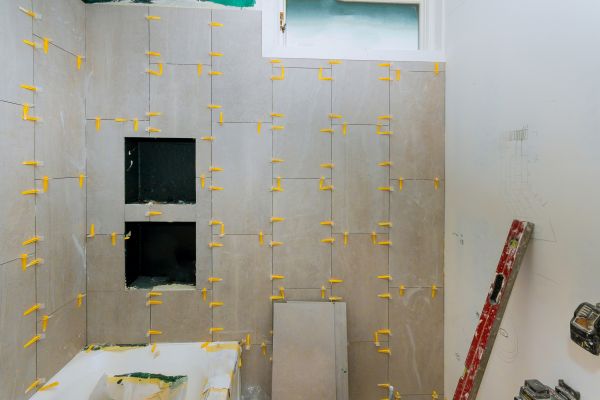 Wall Tile Replacement in Albuquerque